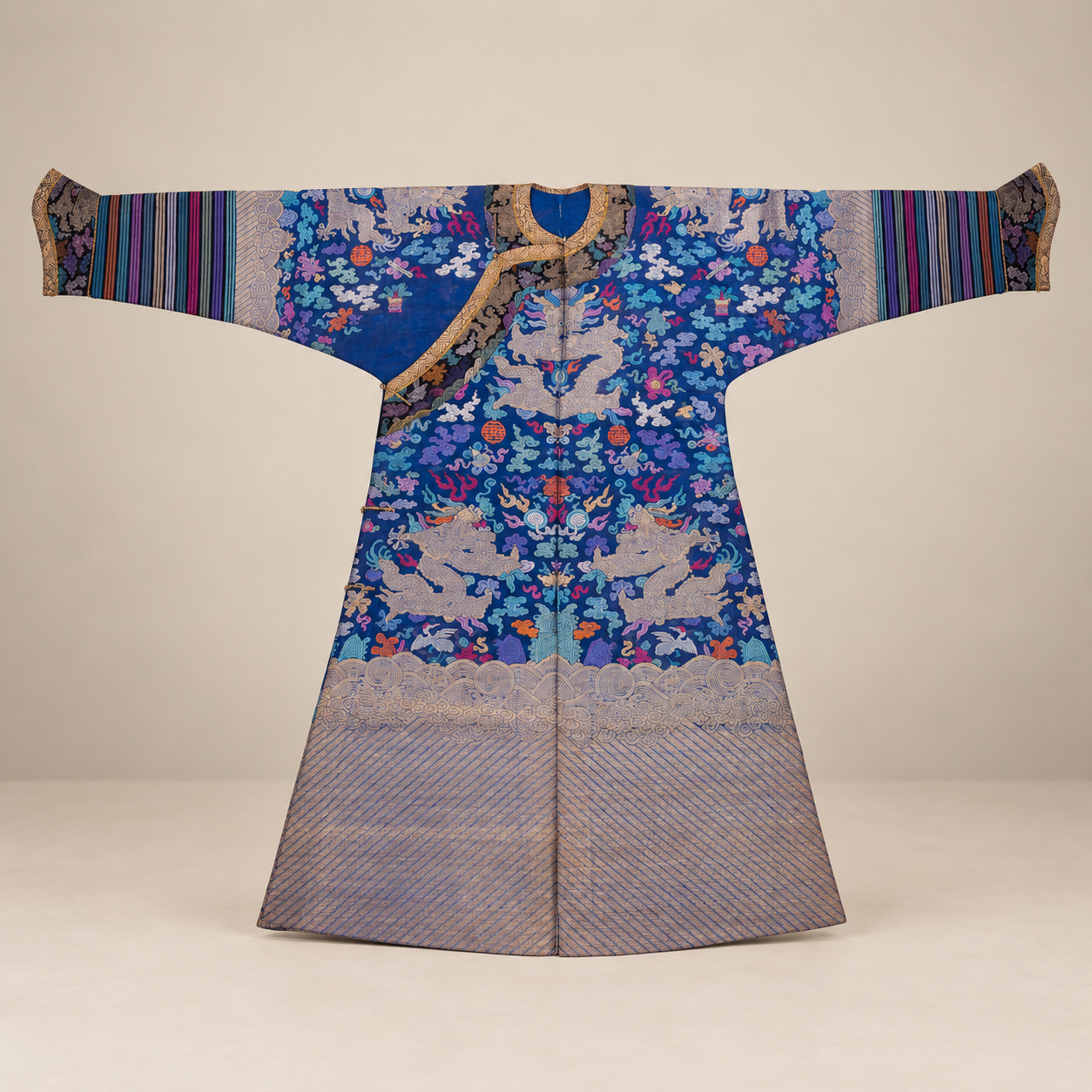 Chinese embroidered silk robe, Dragon